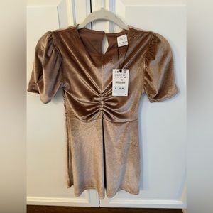 Zara NWT! Size Girls 11-12. Soft, velvety, sparkly fabric. Fits TTS.